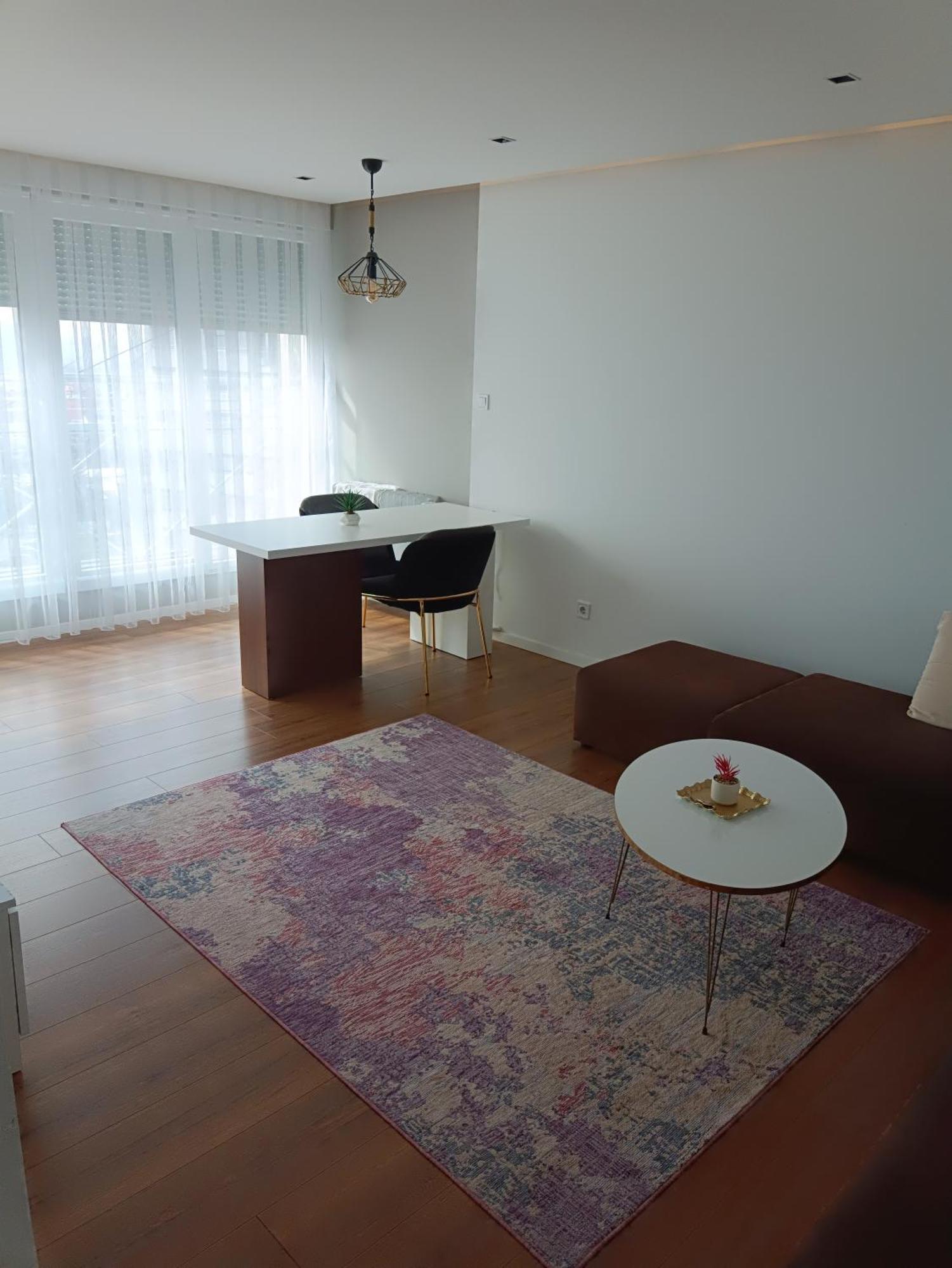 Apartamento Msm-2 Pristina Exterior foto